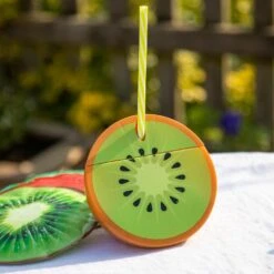 Kiwi Cup With Straw